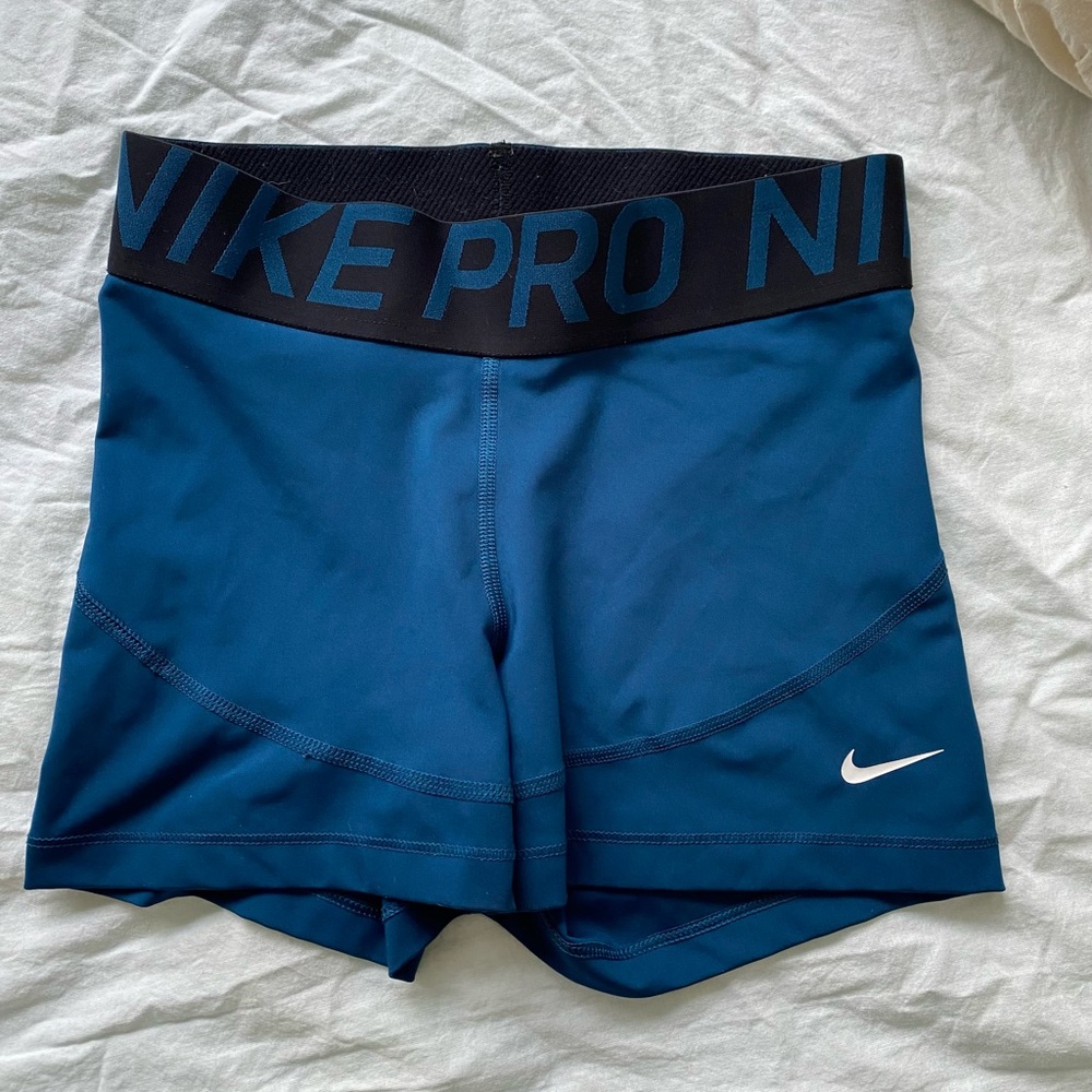 Size small blue Nike Pro spandex 3in